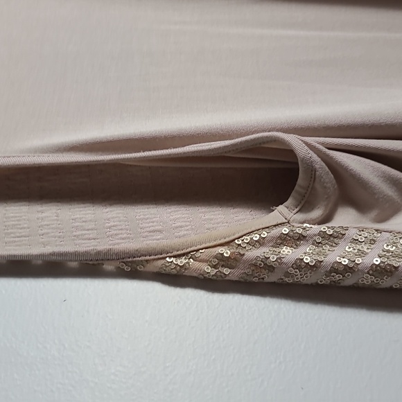 TART NWT Gold Sequin Tank Top With Cream Back Size Large - Picture 14 of 16